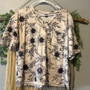 V Neck Floral Print Pocket Women's Top
